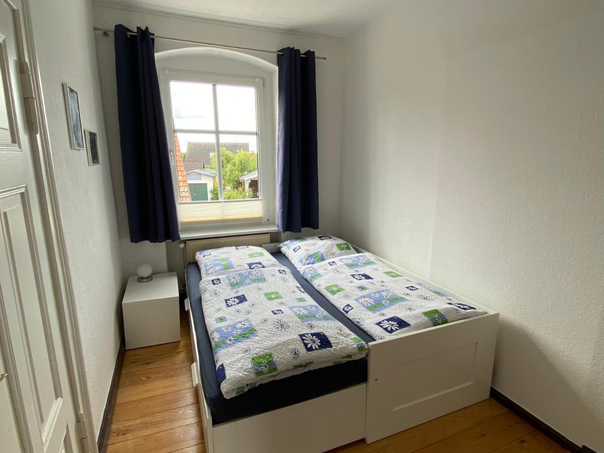 Ferienwohnung Marta Altefähr エクステリア 写真
