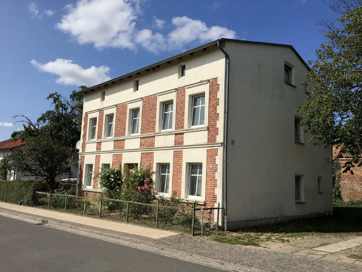 Ferienwohnung Marta Altefähr エクステリア 写真